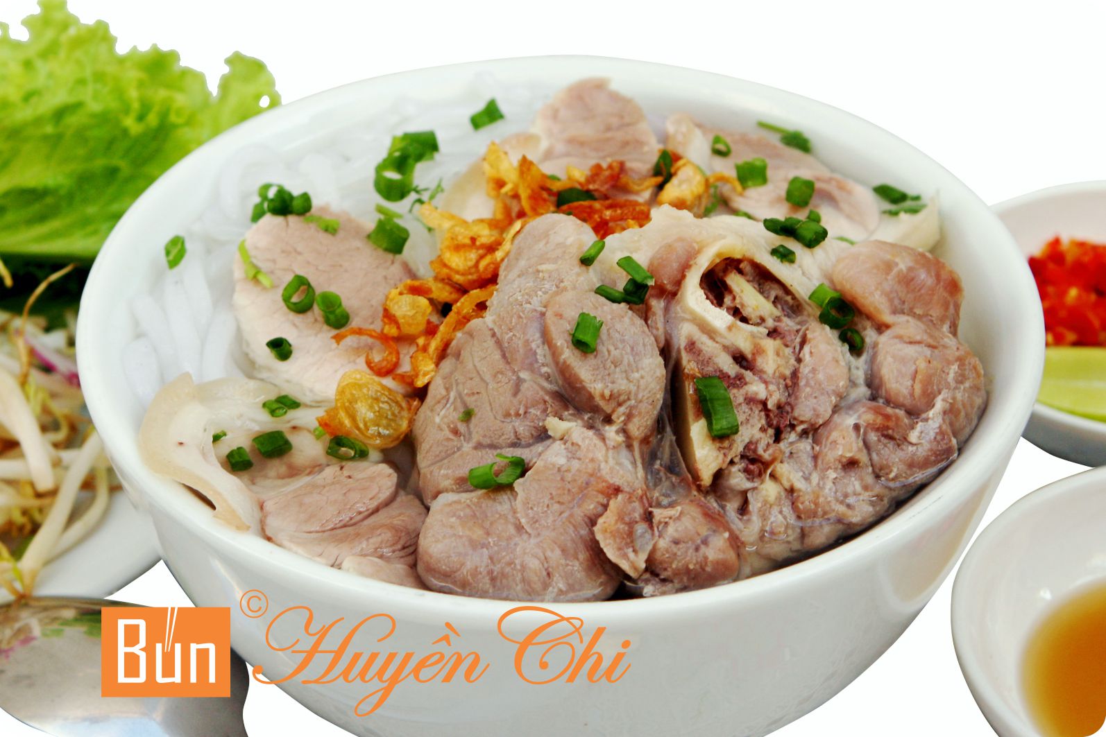 Bánh canh giò nạc